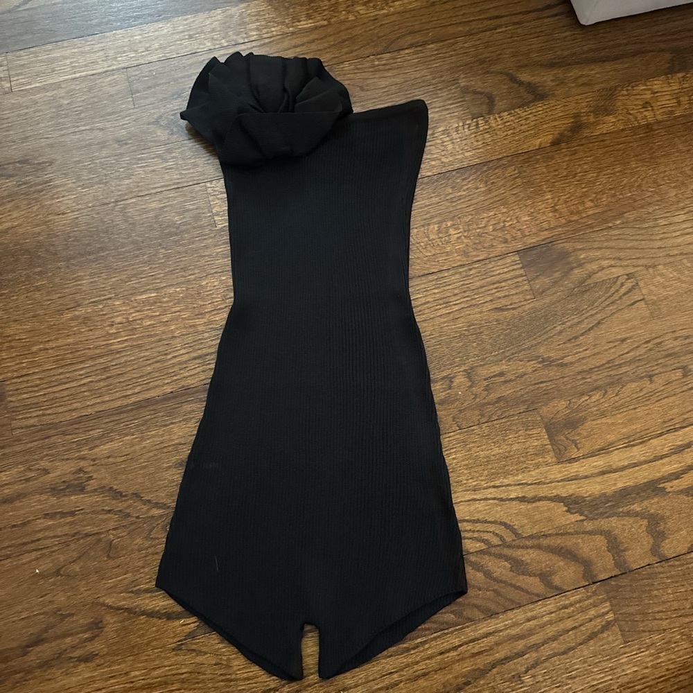 Black One-Shoulder Romper with Floral Detail